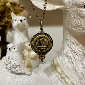 Grandmother’s Buttons Necklace